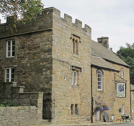 Blanchard - The Lord Crewe Arms - Walter Besant